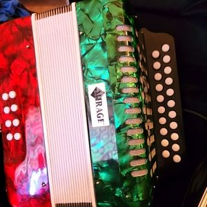 Mirage 🪗 accordion